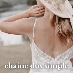 Collier de dos mariage, fleur de carotte