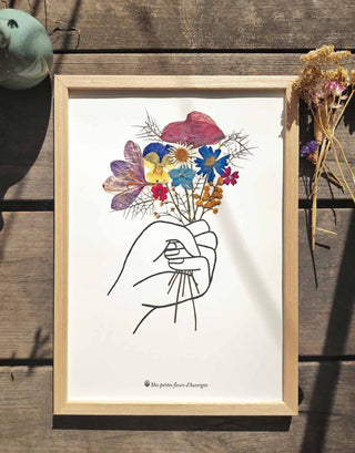 Tirage d'art / affiche / poster  personnalisable de l'herbier "Offrir un bouquet" en fleurs séchées d'Auvergne  - 1