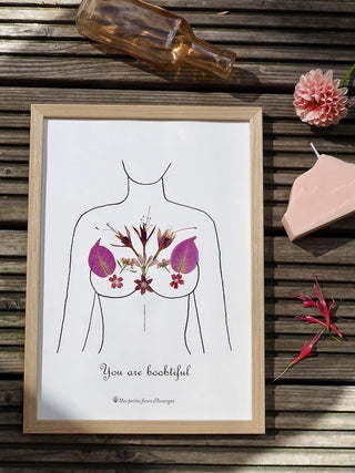 Tirage d'art / affiche / poster de l'herbier "You are boobtiful" en fleurs séchées d'Auvergne