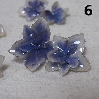 Boucles d’oreille fleur 3D de fleurs  d'hortensias bleues - 6