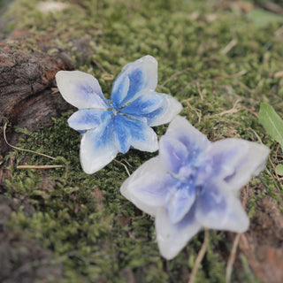 Boucles d’oreille fleur 3D de fleurs  d'hortensias bleues - Bijoux en fleurs Clermont