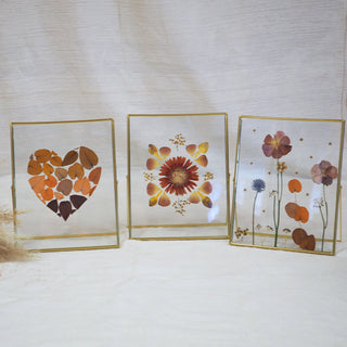 Tableaux herbiers dorés en vraies fleurs et feuilles d'Auvergne, couleurs automnales - cadre fleurs