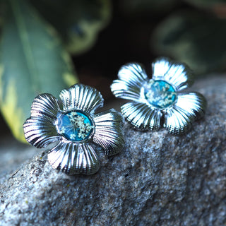 bijou vraies fleurs clermont - Boucles d'oreilles argentées avec fleurs de carotte sauvage, émeraude