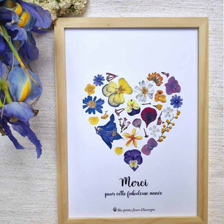 Tableau et herbier en forme de coeur en fleurs d'Auvergne - jaune et violet - couleur et message personnalisables - cadre fleurs
