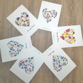 Tableau et herbier en forme de coeur en fleurs d'Auvergne - couleur et message personnalisables - cadre fleurs