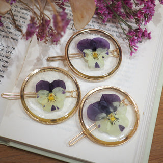 Broche de cheveux, pensée