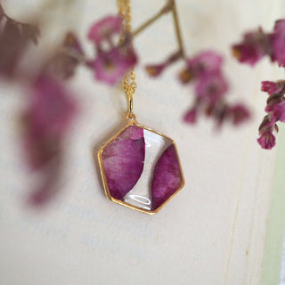 Collier en vraies fleurs d'Auvergne à Clermont