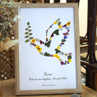Tableau cadeau baptême colombe en vraies fleurs