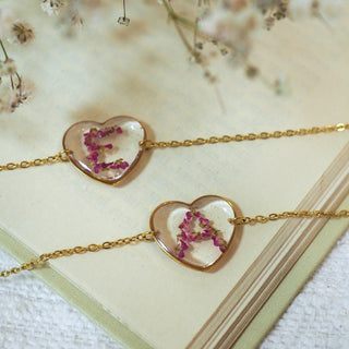 Bracelets initiales en fleurs d'Auvergne